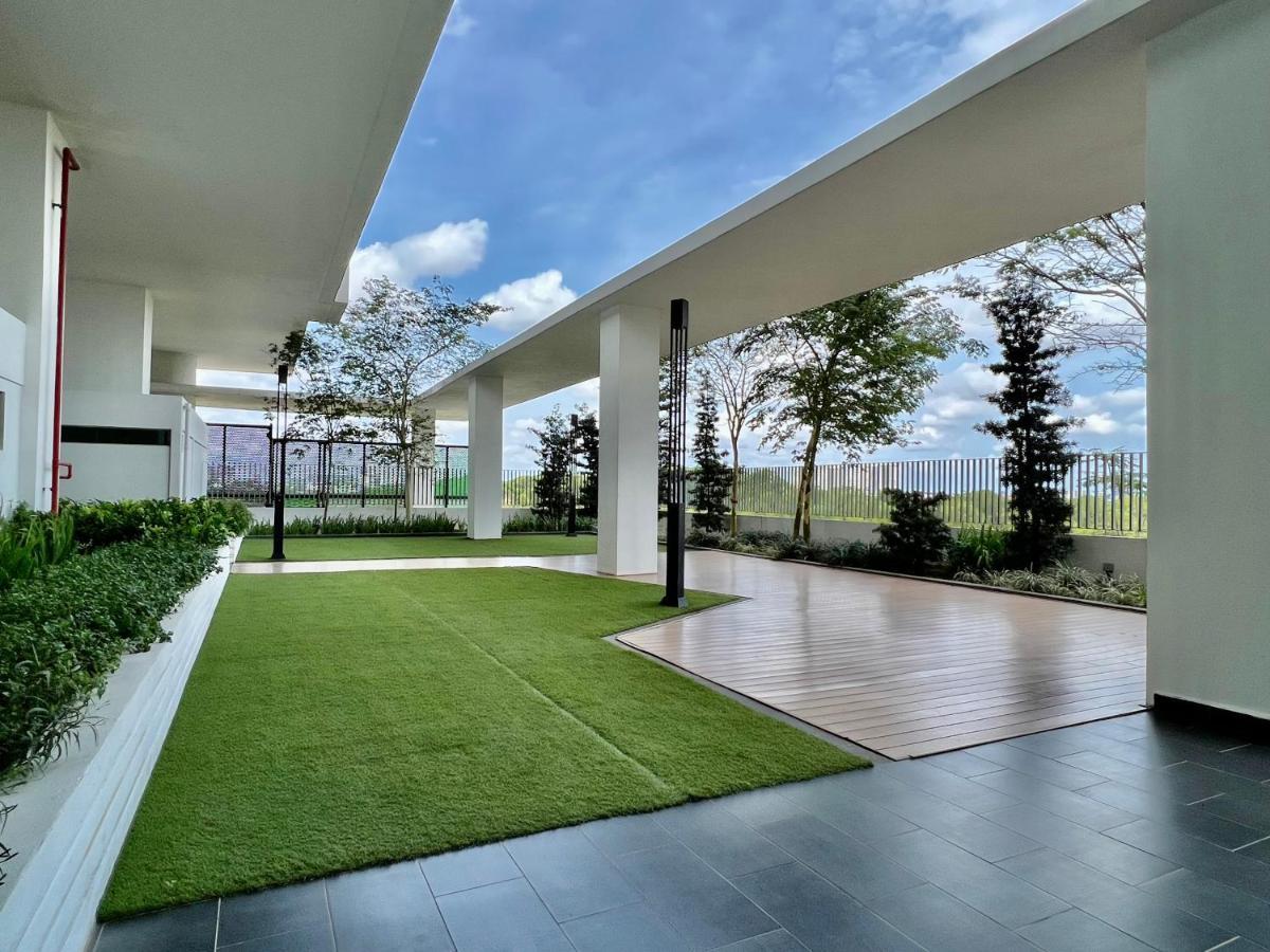 Royale Cottage Midvalley Netflix Pools 4 Pax Johor Bahru Exterior foto